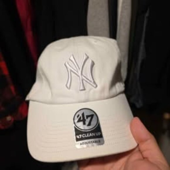 47 Brand Yankees Clean Up Dad Hat All White Brand New - Picture 1 of 2